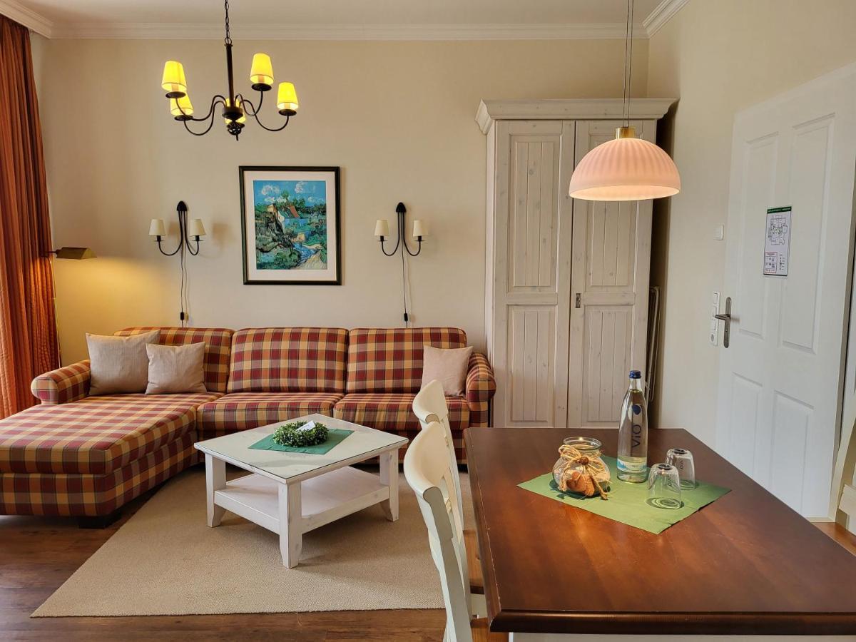 4 Sterne Hotel Hubertusburg Ostseebad Kühlungsborn 外观 照片